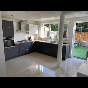 Appartement Avec Terrasse Privee Et Garage Rez De Chaussee Lumineux